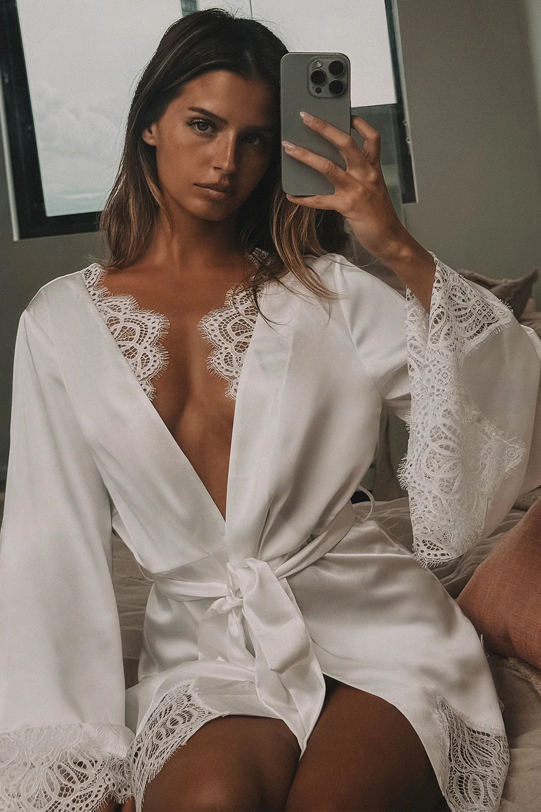 Como Satin Robe - Image 5