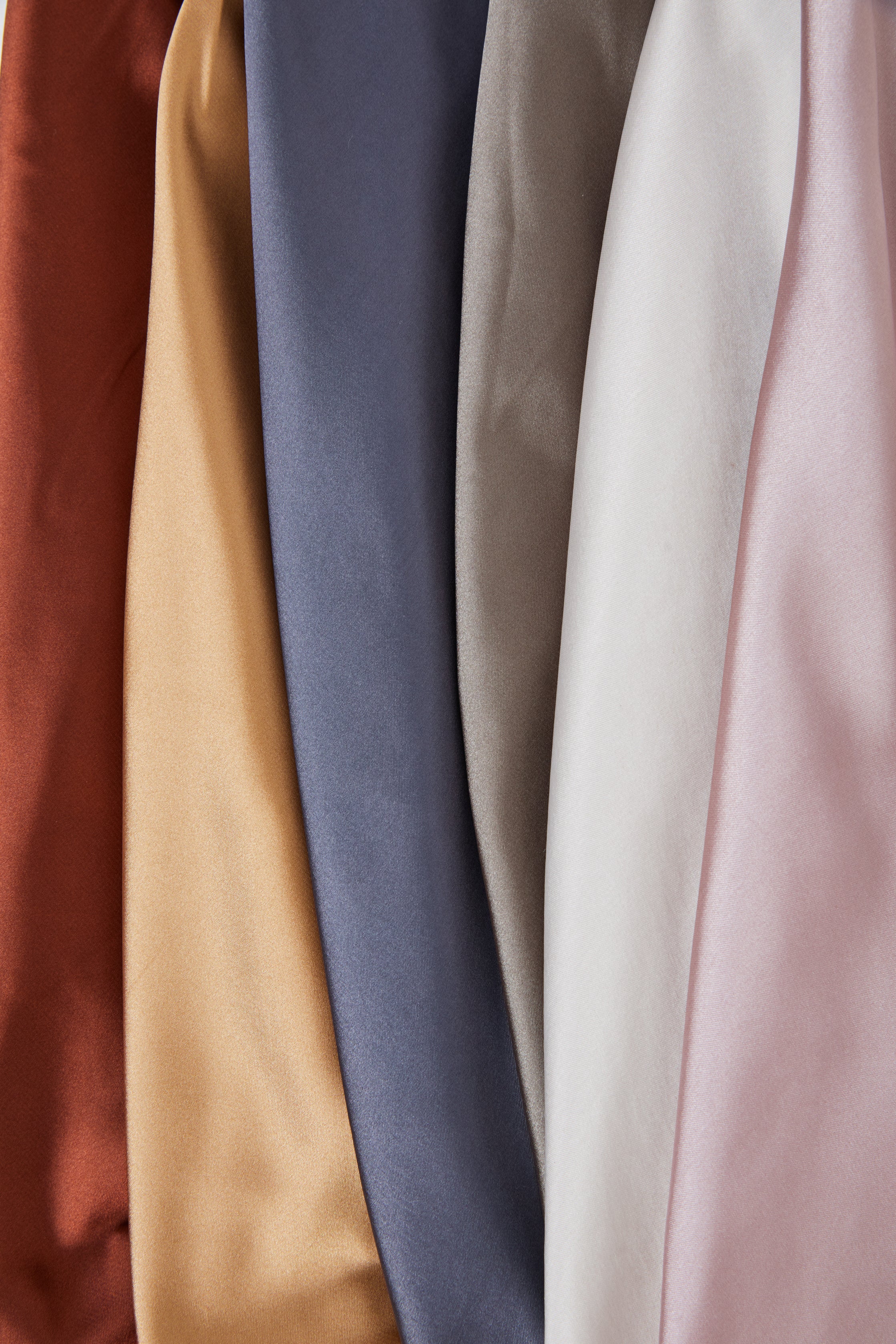Silky Satin Midi Dusk - Image 7